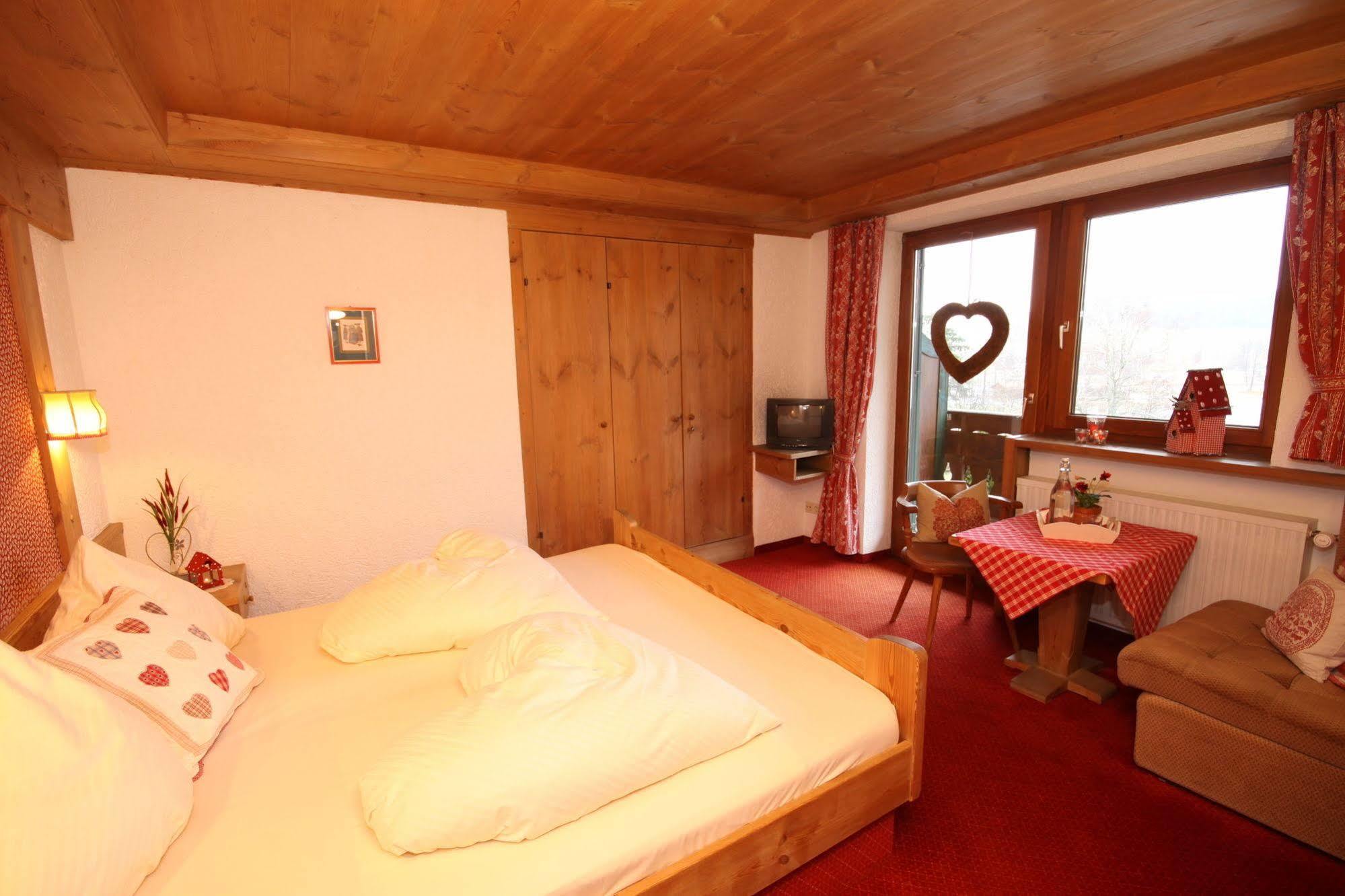 Dreimaederlhaus - Das Vegetarische Boutique Hotel Füssen Exteriér fotografie