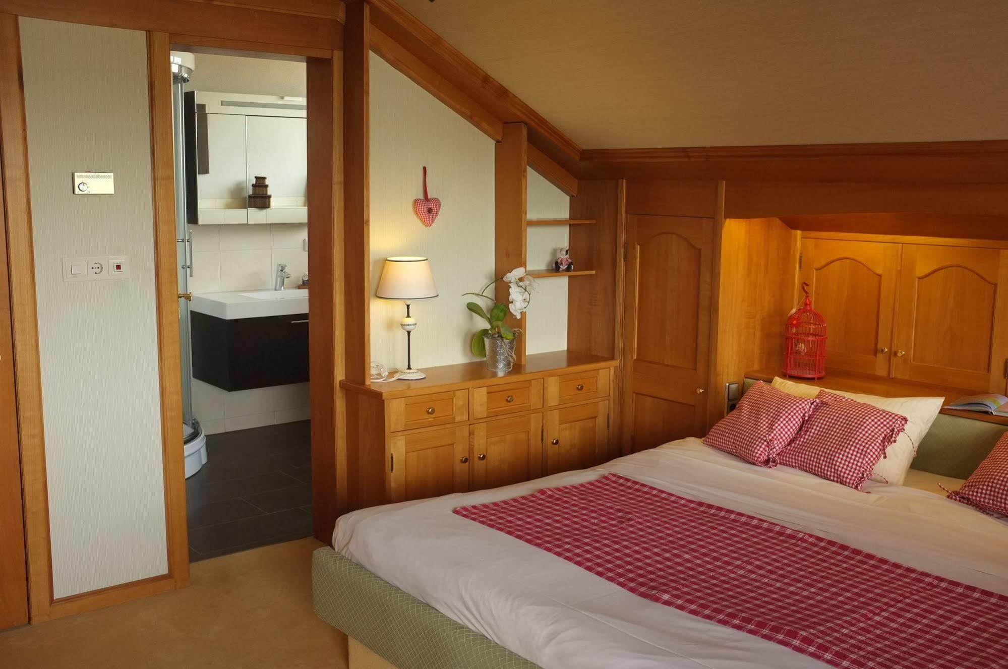 Dreimaederlhaus - Das Vegetarische Boutique Hotel Füssen Exteriér fotografie